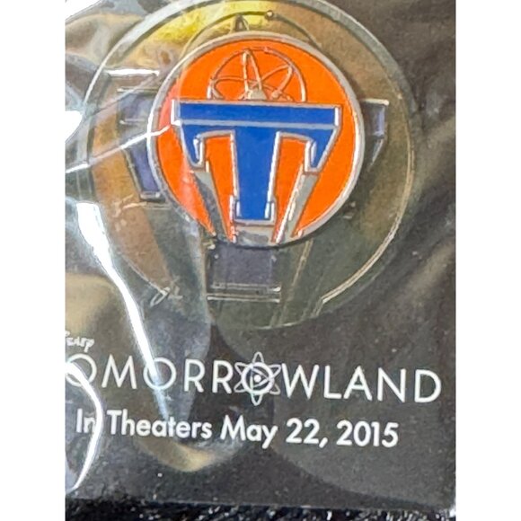 Disney Chevrolet Tomorrowland Movie 2015 Lapel Pin Advertise Promo NIP - Picture 3 of 7